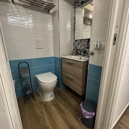 Apartament Scugnizzo Partenopeo Neapol